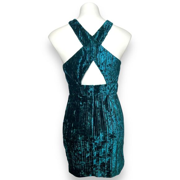 New Revolve NBD Abriel Mini Dress Velvet Teal Blue Green Size M Halter - Picture 6 of 16